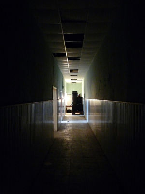 длиииинный коридор